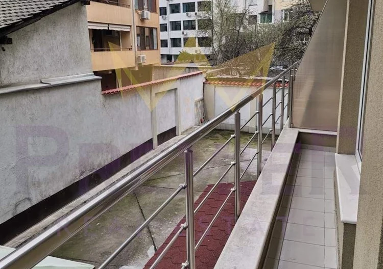 Тристаен апартамент в кв. Кършияка, гр. Пловдив - - снимка 12 - Имоти Премиер