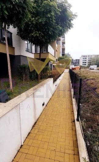 Тристаен апартамент в кв. Малинова Долина -  - снимка 12 - Имоти Премиер