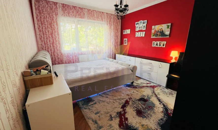 Тристаен апартамент в кв. Надежда -  - снимка 10 - Имоти Премиер