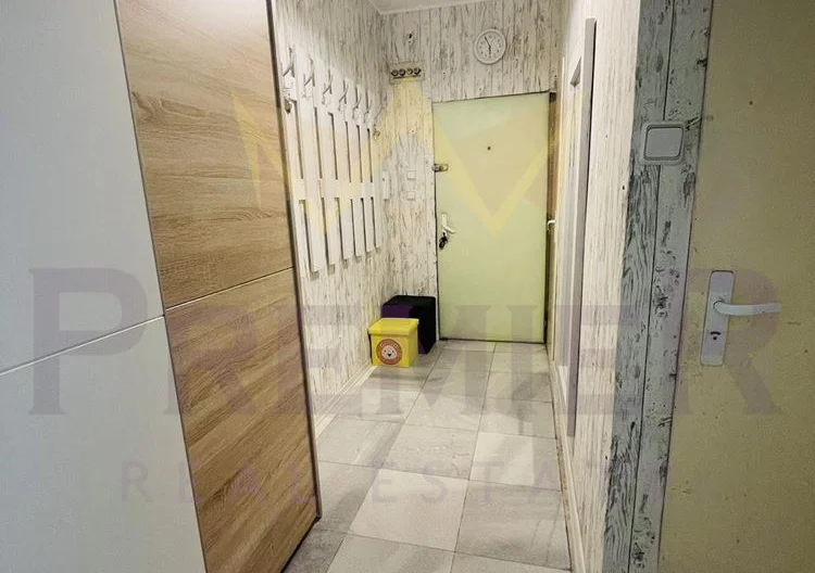 Тристаен апартамент в кв. Надежда -  - снимка 12 - Имоти Премиер