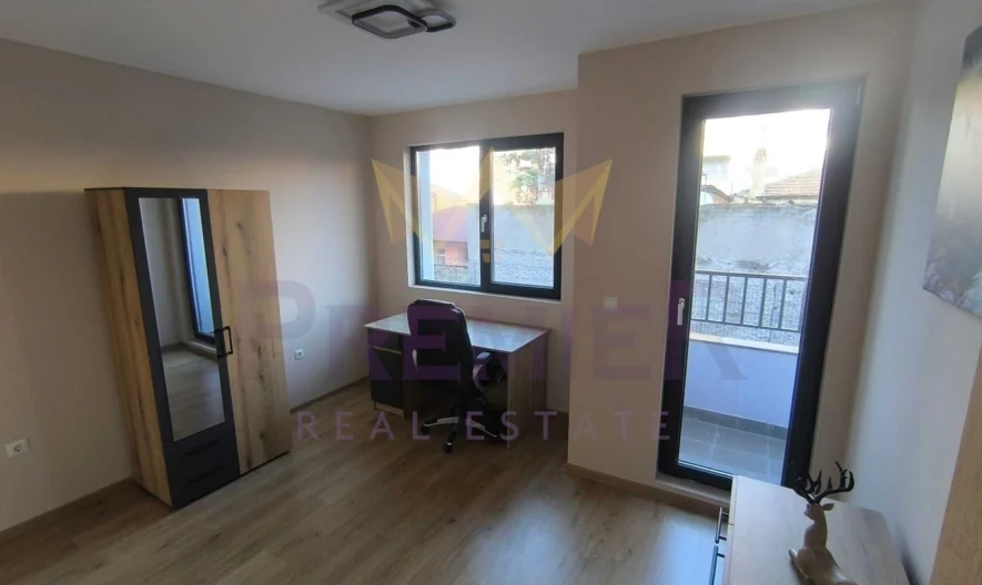 Тристаен апартамент в кв. Погребите,гр.Варна -  - снимка 12 - Имоти Премиер