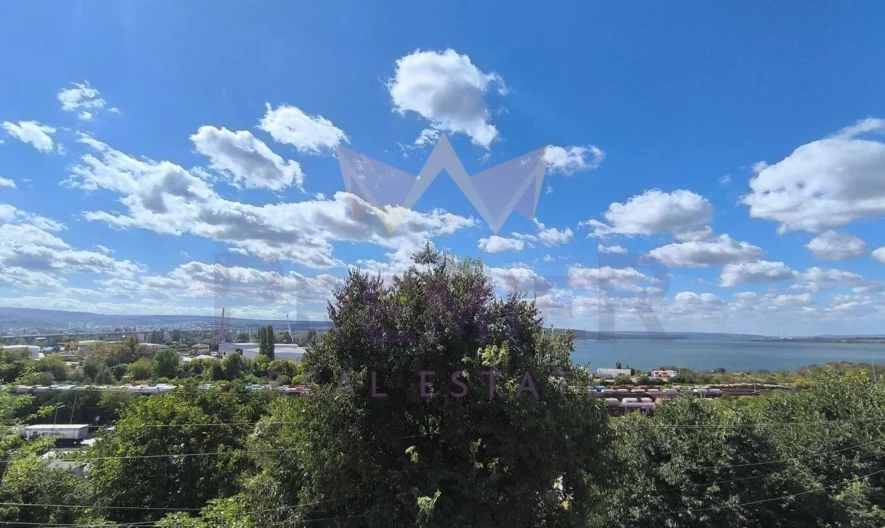 Тристаен апартамент в кв. Погребите,гр.Варна -  - снимка 17 - Имоти Премиер