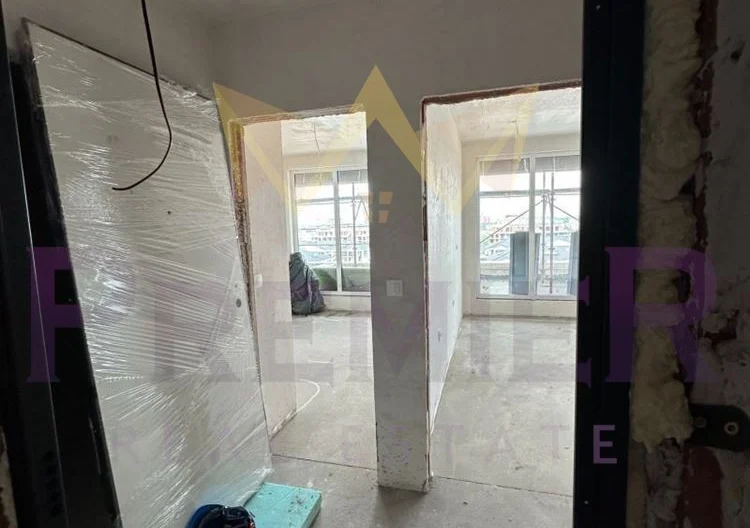 Тристаен апартамент в кв. Тракия -  - снимка 14 - Имоти Премиер