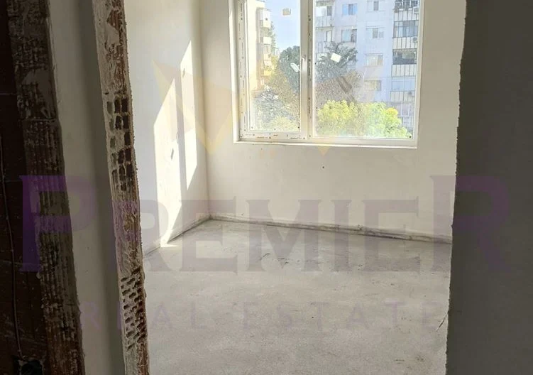 Тристаен апартамент в кв. Тракия -  - снимка 5 - Имоти Премиер