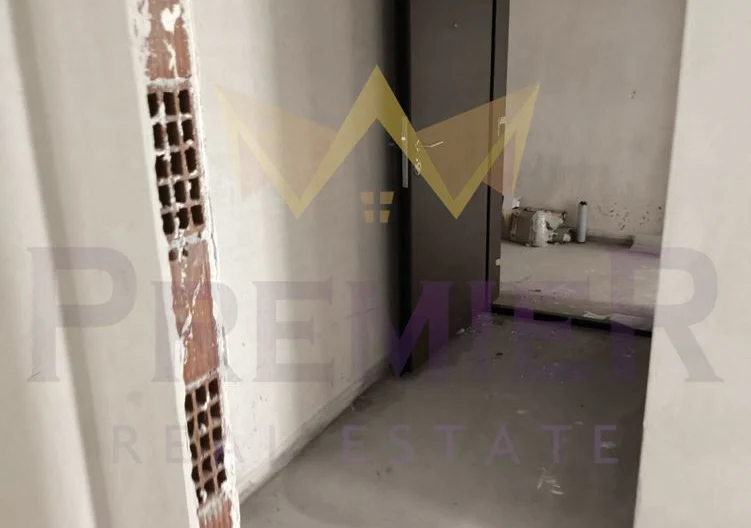 Тристаен апартамент в кв. Тракия -  - снимка 8 - Имоти Премиер