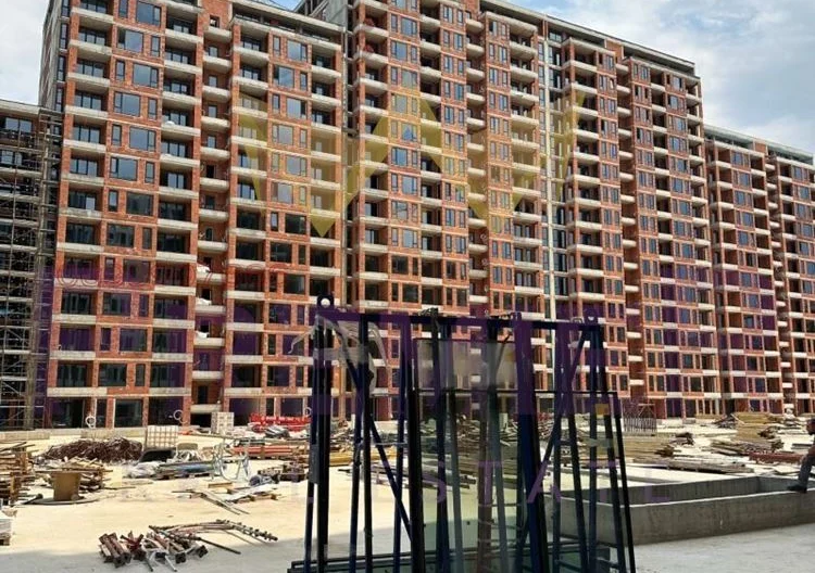 Тристаен апартамент в кв. Тракия -  - снимка 8 - Имоти Премиер