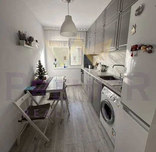 Тристаен апартамент в кв. Виница -  - снимка 5 - Имоти Премиер