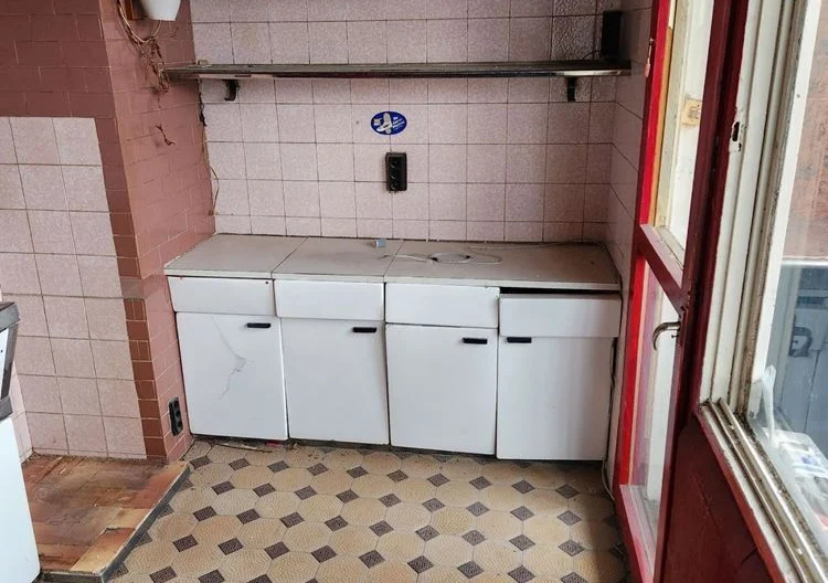 Тристаен апартамент в кв. Владислав Варненчик - - снимка 12 - Имоти Премиер