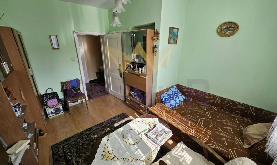 Тристаен апартамент в кв. Захарна Фабрика -  - снимка 13 - Имоти Премиер