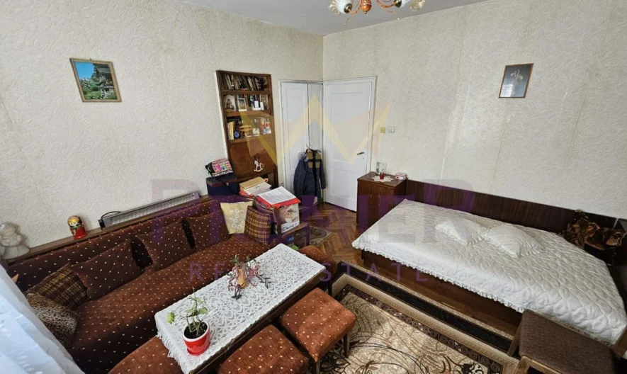 Тристаен апартамент в кв. Захарна Фабрика -  - снимка 2 - Имоти Премиер