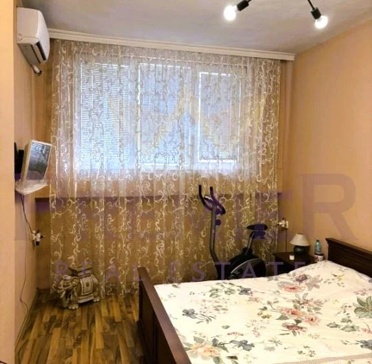 Тристаен апартамент в квартал Илинден -  - снимка 2 - Имоти Премиер