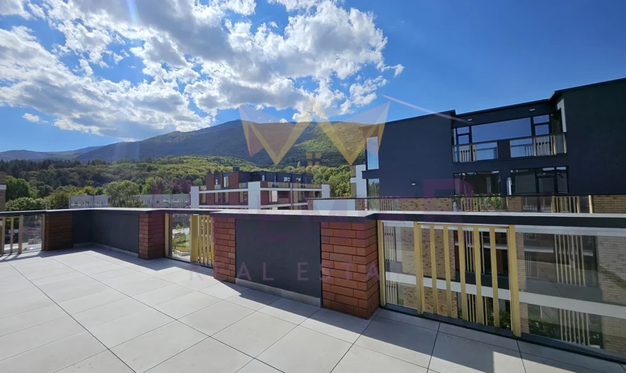 Тристаен апартамент в кв.Бояна -  - снимка 15 - Имоти Премиер