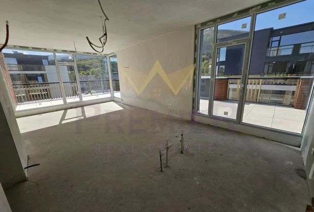 Агенция за недвижими имоти - Имоти Премиер - имот - 1075402, Цена: 395065 EUR