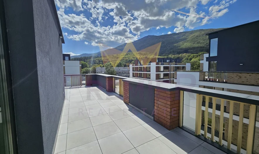 Тристаен апартамент в кв.Бояна -  - снимка 3 - Имоти Премиер