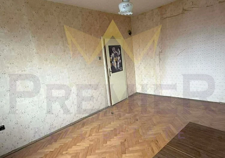 Тристаен апартамент в кв.Христо Смирненски -  - снимка 5 - Имоти Премиер