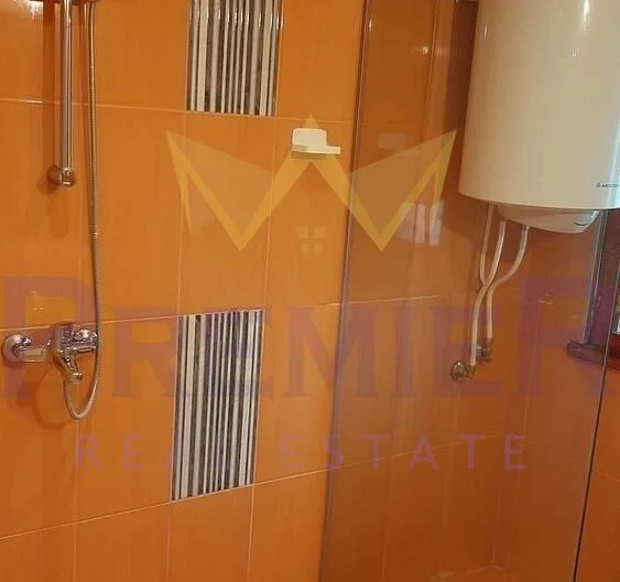 Тристаен апартамент в кв.Каменица 2, Пловдив -  - снимка 10 - Имоти Премиер