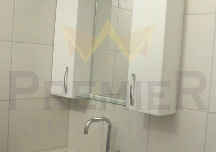 Тристаен апартамент в кв.Въстанически -  - снимка 6 - Имоти Премиер