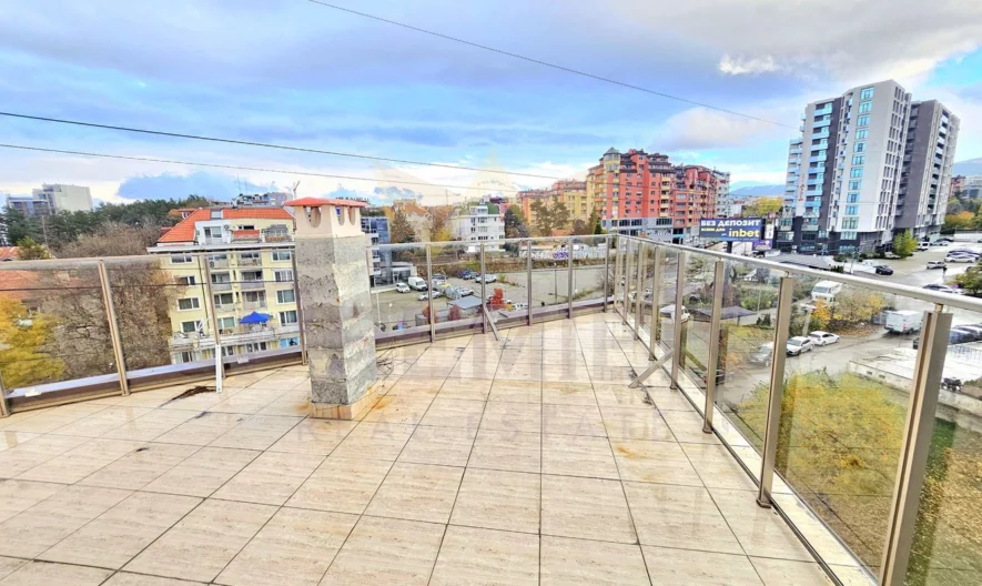 Тристаен апартамент в кв.Витоша -  - снимка 12 - Имоти Премиер