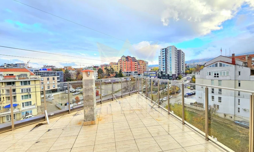 Тристаен апартамент в кв.Витоша - - снимка 13 - Имоти Премиер