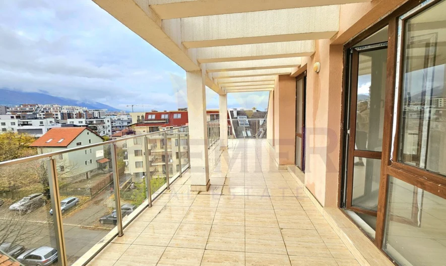 Тристаен апартамент в кв.Витоша - - снимка 8 - Имоти Премиер