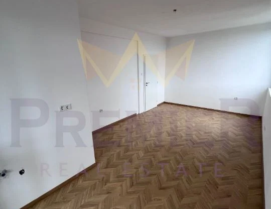 Агенция за недвижими имоти - Имоти Премиер - имот - 1077158, Цена: 265000 EUR