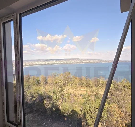 Тристаен апартамент в м-т Зеленика 121,13 кв.м. -  - снимка 2 - Имоти Премиер