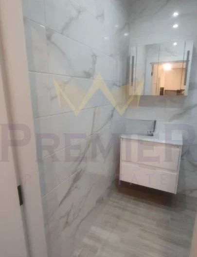 Тристаен апартамент в модерната сграда „Арена Изгрев“ - - снимка 14 - Имоти Премиер