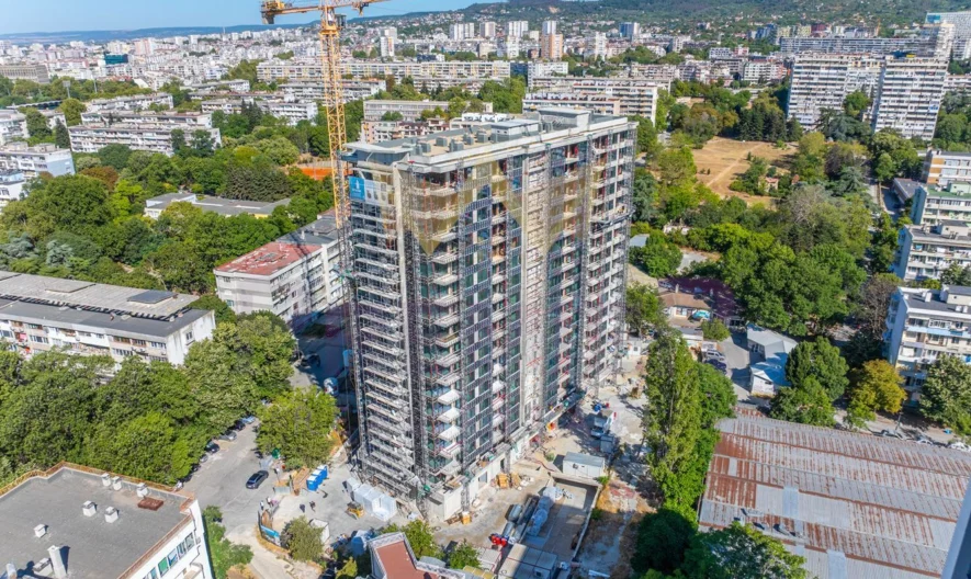 Тристаен апартамент  в  нова луксозна сграда -  - снимка 17 - Имоти Премиер