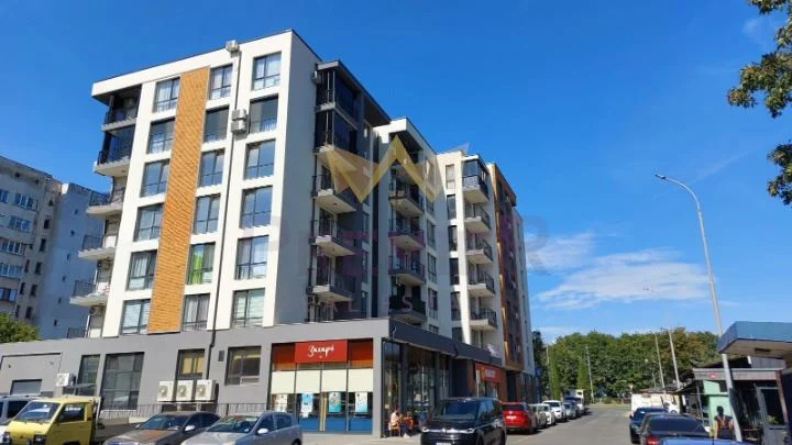 Тристаен апартамент в нова модерна сграда – ж.к Славейков, Бургас - - снимка 4 - Имоти Премиер