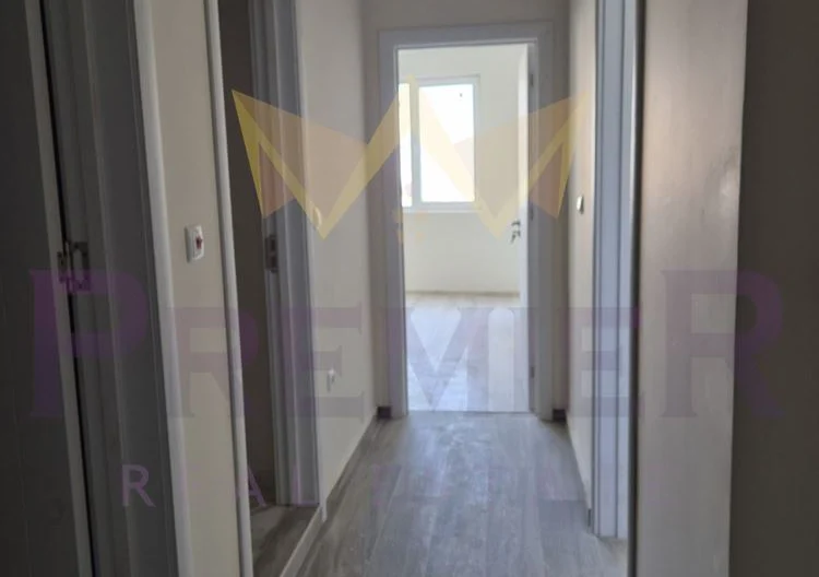 Тристаен апартамент в нова сграда с Акт 16 Меден рудник зона Д -  - снимка 7 - Имоти Премиер