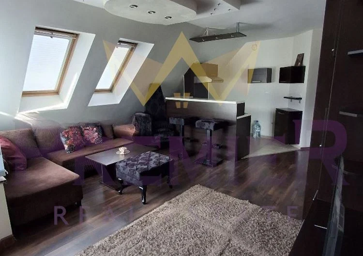 Тристаен апартамент в Овча Купел - - снимка 1 - Имоти Премиер