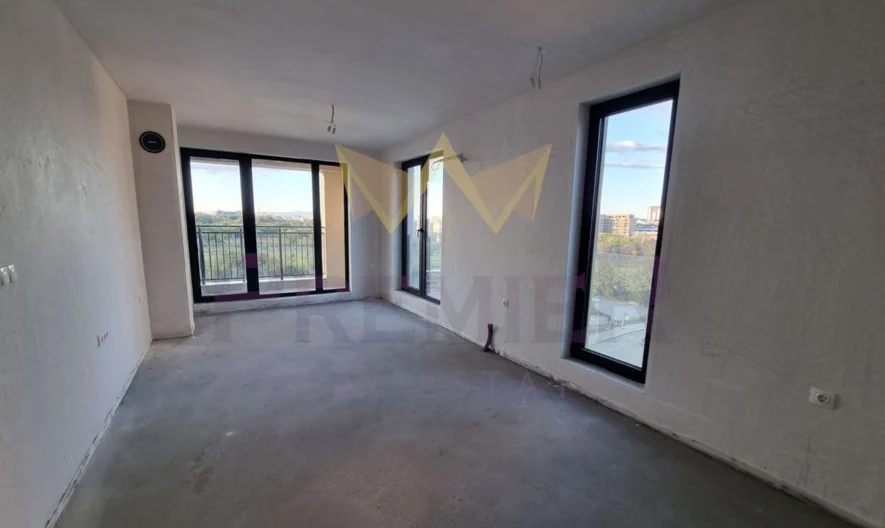 Тристаен апартамент в Пловдив, кв. Тракия -  - снимка 3 - Имоти Премиер