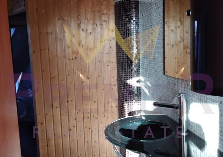 Тристаен апартамент в района на кк Чайка -  - снимка 9 - Имоти Премиер