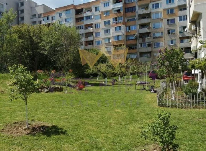 Тристаен апартамент в района на кв. Овча купел 2 -  - снимка 17 - Имоти Премиер