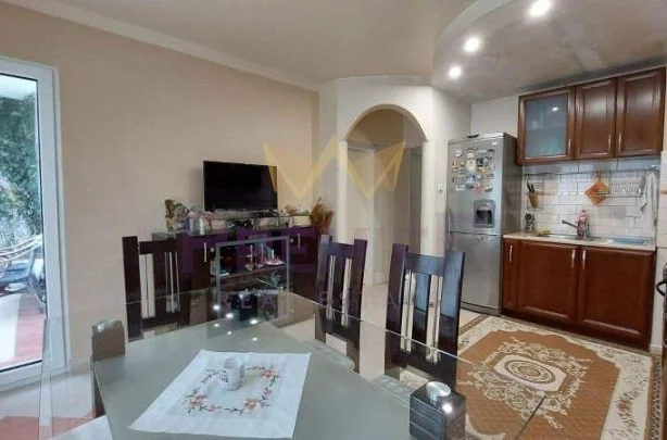 Агенция за недвижими имоти - Имоти Премиер - имот - 729163, Цена: 210000 EUR