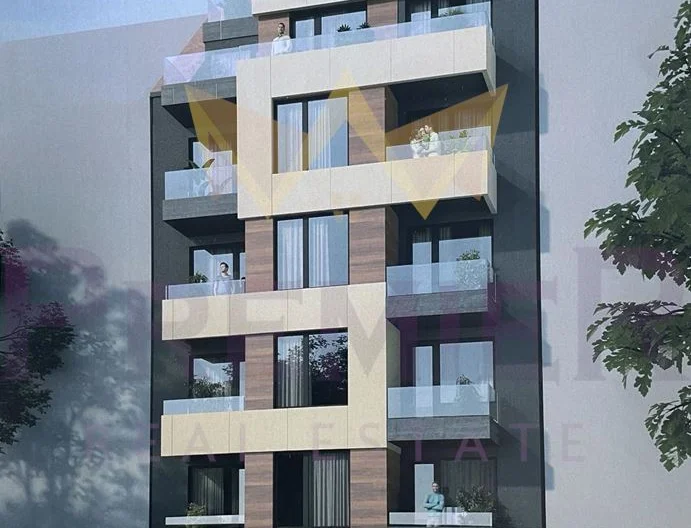 Тристаен апартамент в района на кв. Център -  - снимка 1 - Имоти Премиер