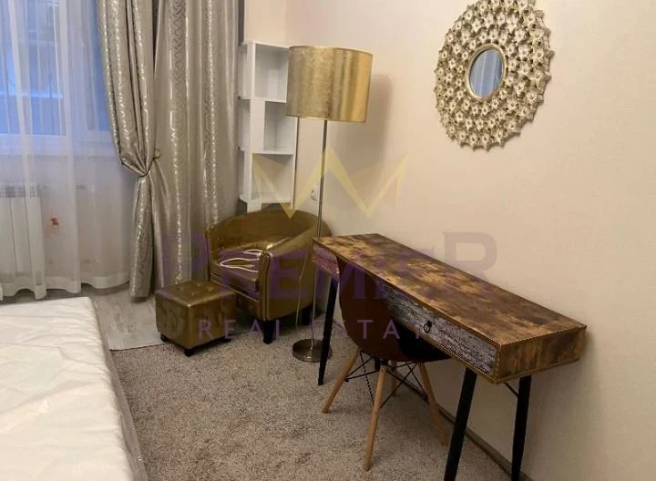 Тристаен апартамент в района на кв.Център -  - снимка 3 - Имоти Премиер