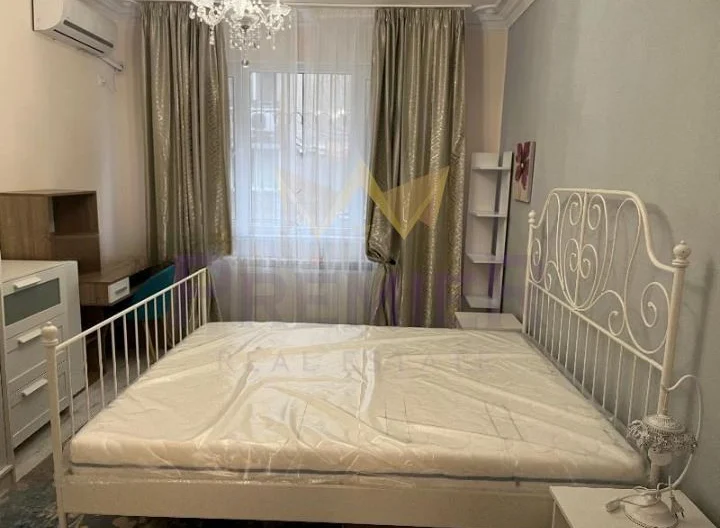 Тристаен апартамент в района на кв.Център -  - снимка 6 - Имоти Премиер