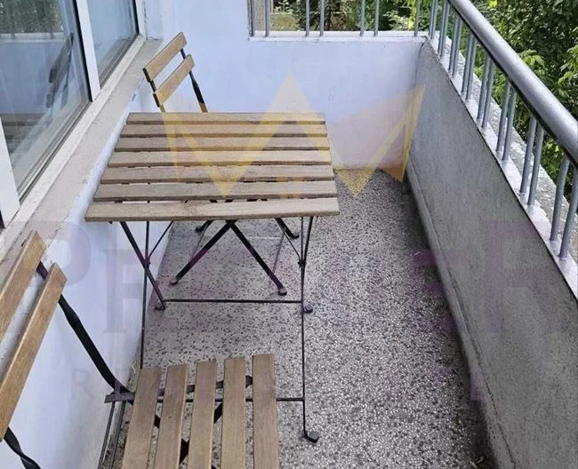 Тристаен апартамент в Редута - - снимка 7 - Имоти Премиер