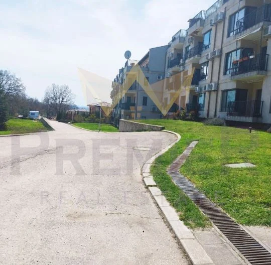 ТРИСТАЕН АПАРТАМЕНТ В С. ПРИСЕЛЦИ, обл.Варна -  - снимка 7 - Имоти Премиер