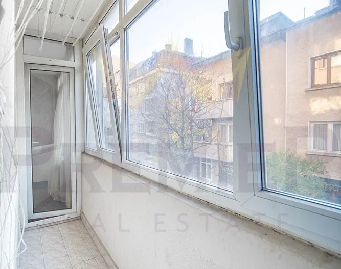 Тристаен апартамент в сърцето на Варна - - снимка 6 - Имоти Премиер