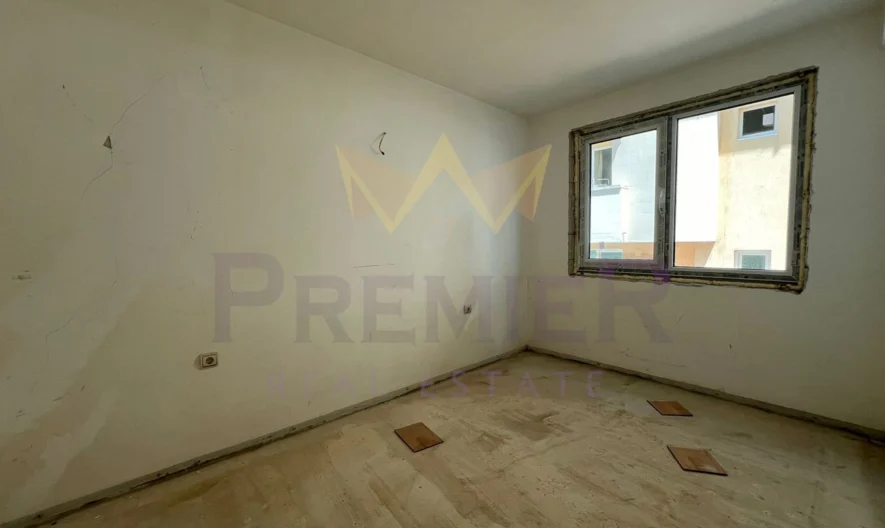 Тристаен Апартамент в Свети Влас – На 20 метра от плажа -  - снимка 1 - Имоти Премиер