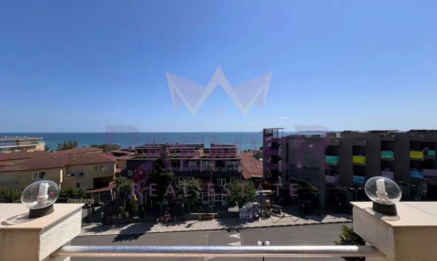 Тристаен Апартамент в Свети Влас – на 20 метра от плажа - - снимка 2 - Имоти Премиер