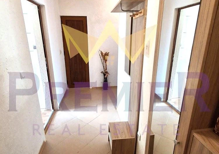 Тристаен апартамент в Траката с подземно паркомясто - - снимка 11 - Имоти Премиер