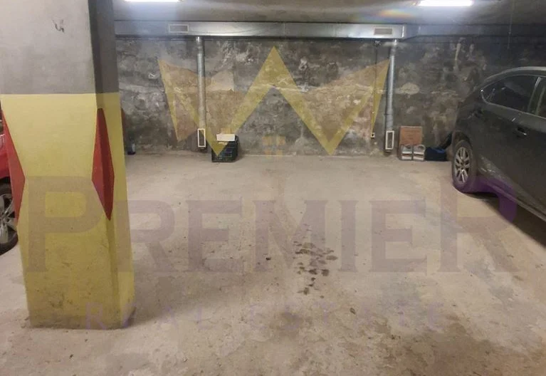 Тристаен апартамент в Траката с подземно паркомясто - - снимка 25 - Имоти Премиер