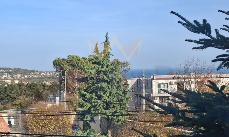 Тристаен апартамент в Траката с подземно паркомясто - - снимка 27 - Имоти Премиер