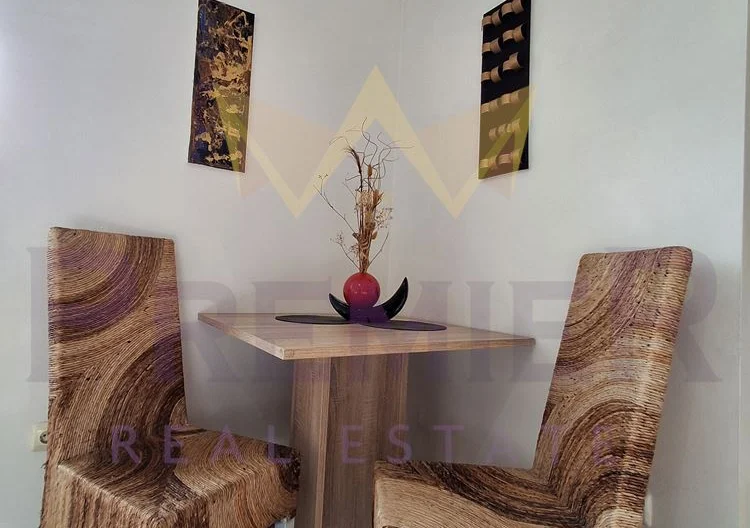 Тристаен апартамент в Траката с подземно паркомясто - - снимка 4 - Имоти Премиер