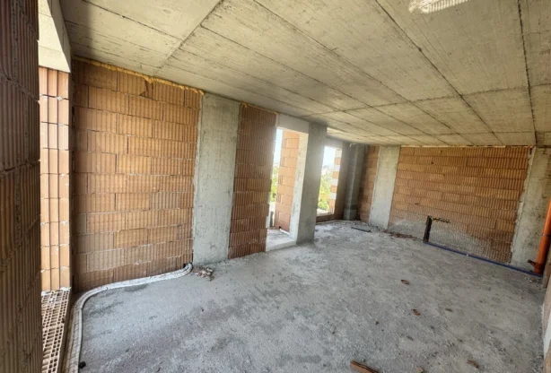 Агенция за недвижими имоти - Имоти Премиер - имот - 1255222, Цена: 123000 EUR