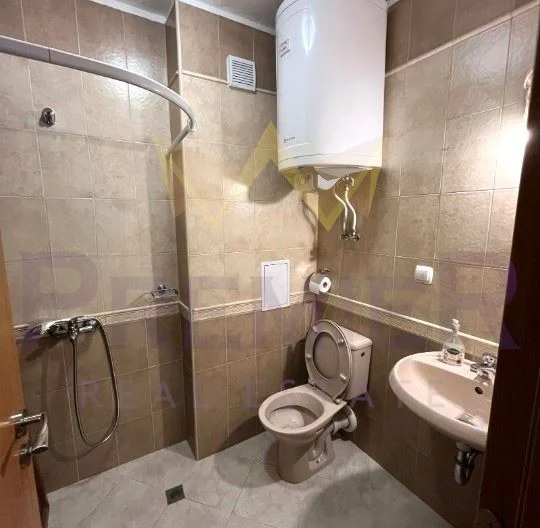 Тристаен апартамент в Център -  - снимка 10 - Имоти Премиер