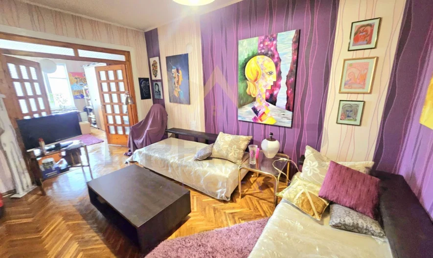 Тристаен апартамент в Център -  - снимка 17 - Имоти Премиер